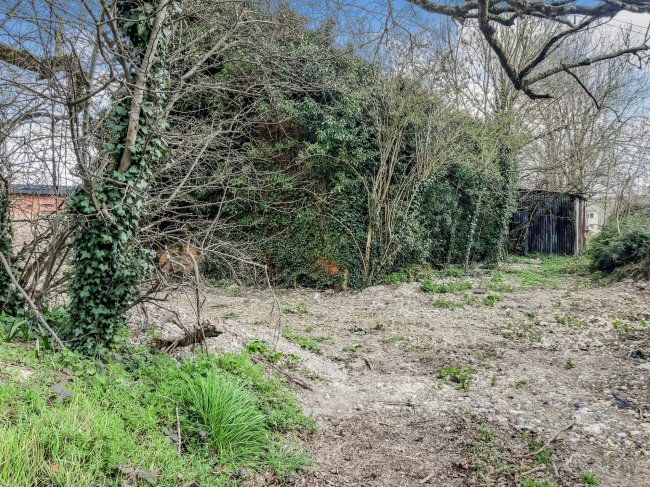 Land North of Longhedge Cottages,  Longhedge,  Salisbury,  SP4 6BP
 8