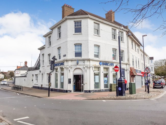 71 High Street, Littlehampton, West Sussex BN17 5AE
 8