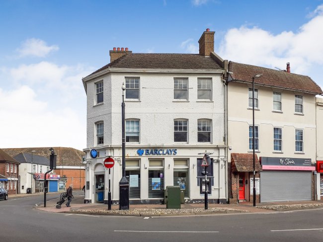 71 High Street, Littlehampton, West Sussex BN17 5AE
 8