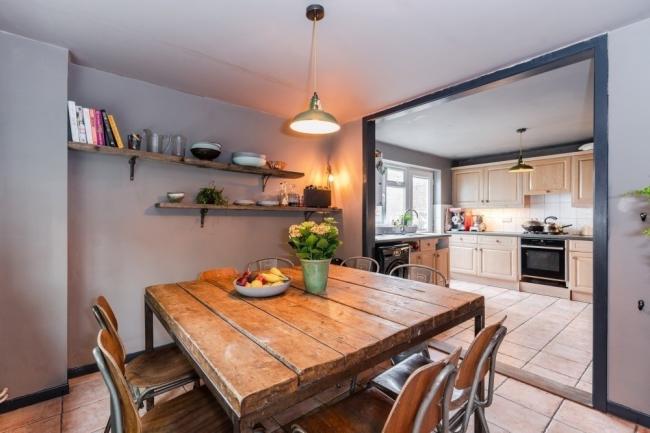 117 Church Street, Rickmansworth WD3 1JJ
 4