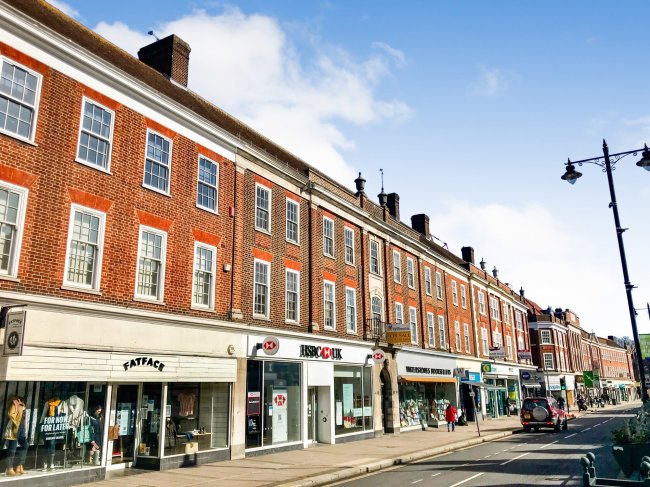 Second Floor and loft 52/54 High Street Epsom KT19 8AJ 7