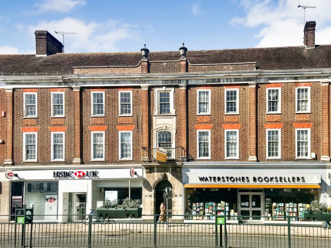 Second Floor and loft 52/54 High Street Epsom KT19 8AJ 7