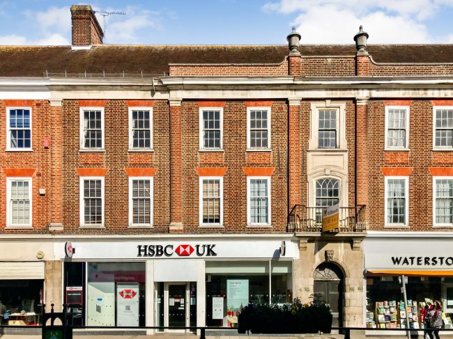 Second Floor and loft 52/54 High Street Epsom KT19 8AJ 7