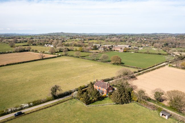 1 and 2 War Farm Cottages, Dog Kennel Lane, Bradley, Ashbourne, Derbyshire DE6 1PH 3
