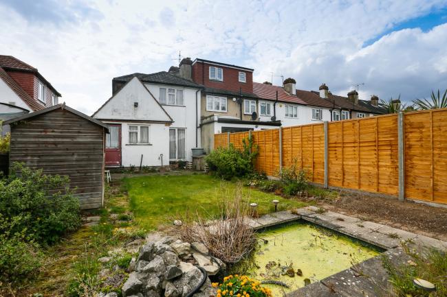 51 Melbourne Way, Enfield, EN1 1XG 2