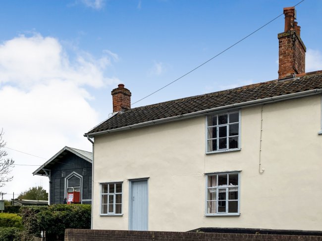 1 Assembly Villas, Hackney Road, Peasenhall, Saxmundham, Suffolk, IP17 2HW 4