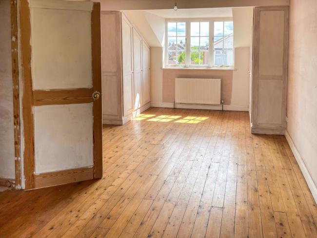 121 Haywood Road, Mapperley, Nottingham, Nottinghamshire, NG3 6AF
 2