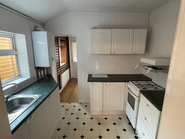 23 Brickfield Lane, Harlington, Hayes, Middlesex, UB3 5DY
 8