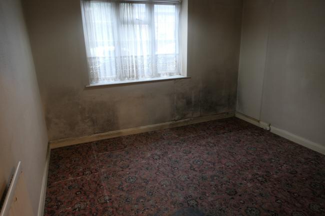 8 Springfield Court, Lynton Road, Acton, London W3 9EA
 7