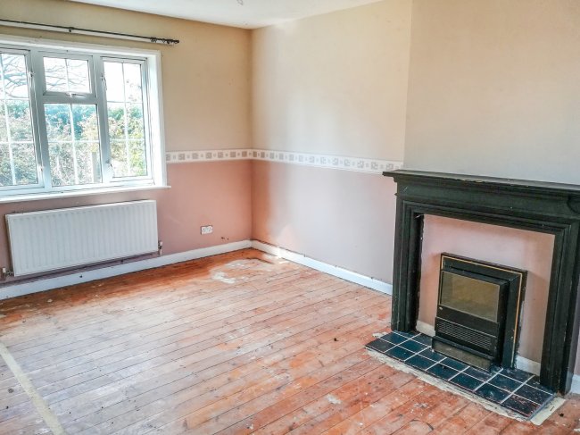 115 Folly Road, Great Waldingfield, Sudbury, CO10 0RX
 3