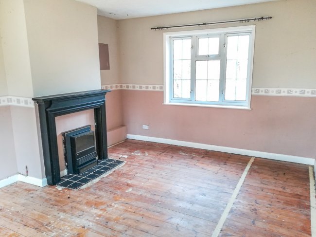 115 Folly Road, Great Waldingfield, Sudbury, CO10 0RX
 3