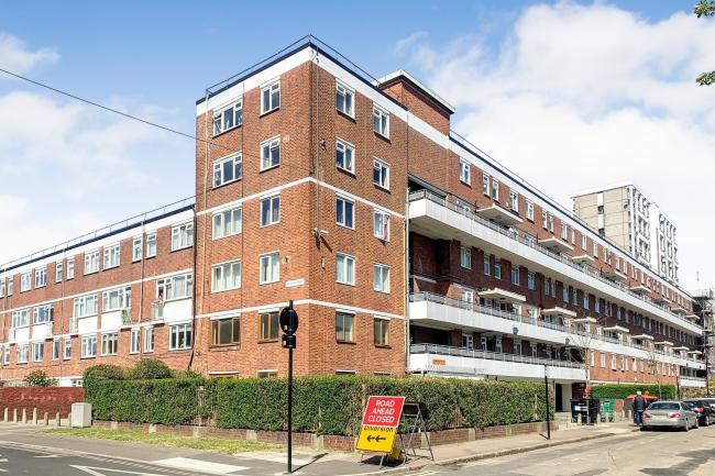 247 Fellow Court, Weymouth Terrace, Bethnal Green, London E2 8LL
 5