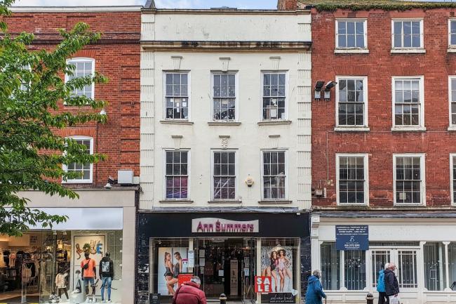 34 High Street, Worcester, Worcestershire WR1 2QL
 1