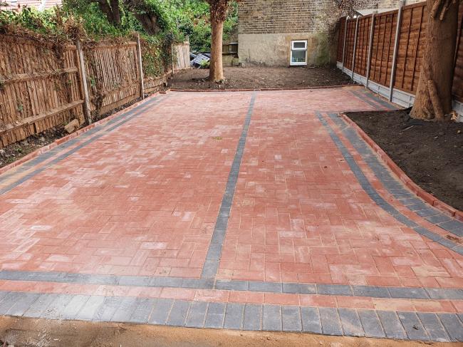 10B Campbell Road, Croydon, Surrey  CR0 2SQ
 6