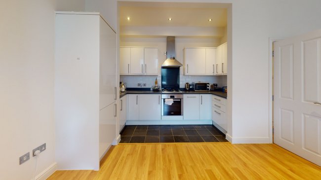 Flat 1, 37 - 38 Haven Green, Ealing, London  W5 2NX
 6