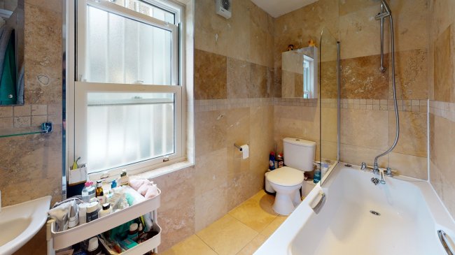 Flat 2, 37 - 38 Haven Green, Ealing, London W5 2NX
 7