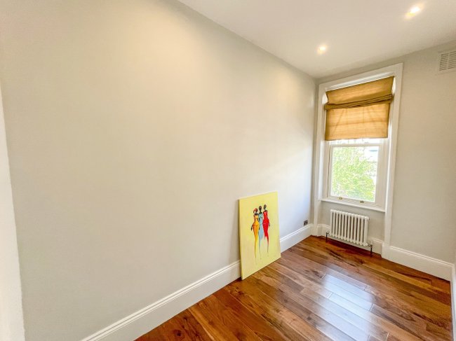 63B Fermoy Road, Maida Vale, London, W9 3NJ
 10