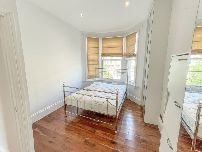 63B Fermoy Road, Maida Vale, London, W9 3NJ
 10