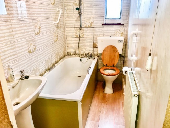 168A Hook Rise North, Surbiton, Surrey KT6 7JU
 2