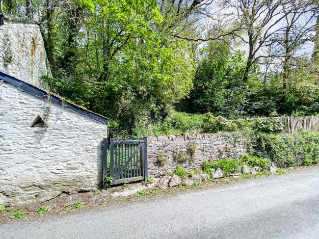 Notter Bridge Inn Workshop, Notter Bridge, Saltash, Cornwall, PL12 4RW 8