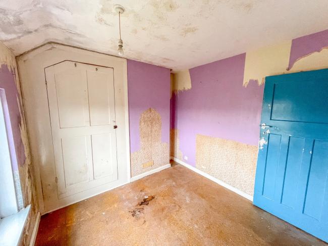 36A Hereford Road, Weymouth, Dorset, DT4 0QB
 1