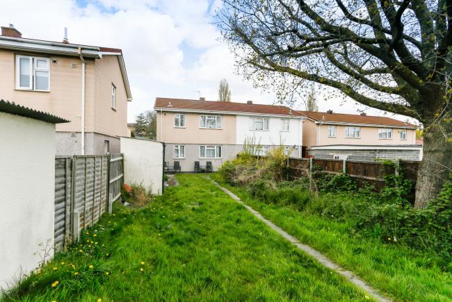 56 Halcot Avenue, Bexleyheath, Kent DA6 7QB 8