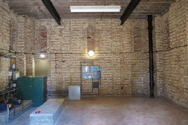 Water Tower, rear of 16B Lyons Hall Road, Bocking, Braintree, Essex, CM7 9SG 6