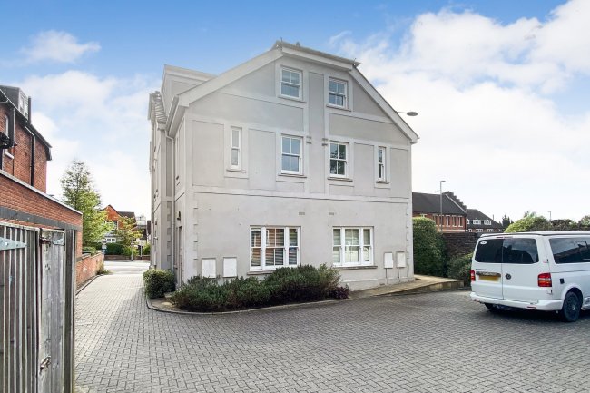 1-4 Denver Court, 1 Church Road, Leatherhead, Surrey KT22 8AT
 6