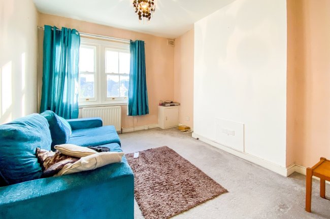 302 Trinity Road, Wandsworth, London SW18 3RG
 7