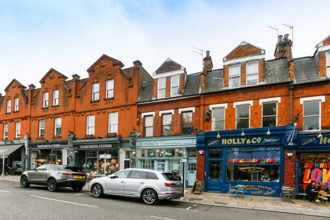 145 St Margarets Road, Twickenham, Middlesex TW1 1RG
 3