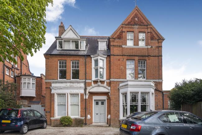 Flat 1, 28 Park Hill, Ealing, London W5 2JN
 4