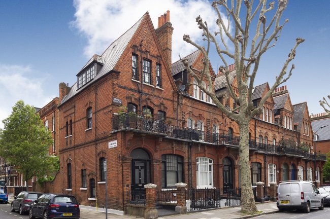 Second Floor Flat, 30 Vereker Road, West Kensington, London W14 9JS
 2