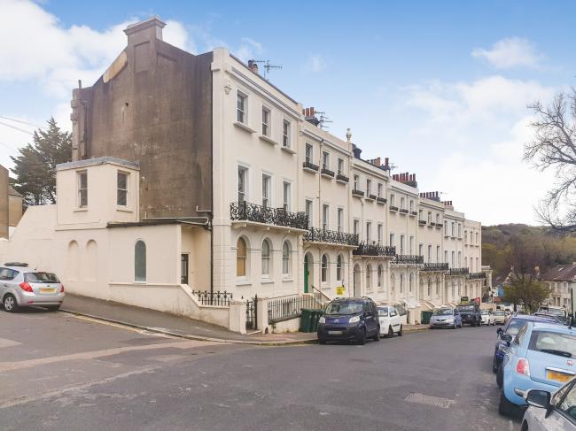 Basement Flat, 103 Roundhill Crescent, Brighton, East Sussex BN2 3GP
 1