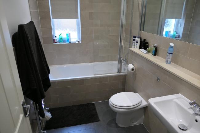 206 Queens Road, Wimbledon, London SW19 8LY
 3