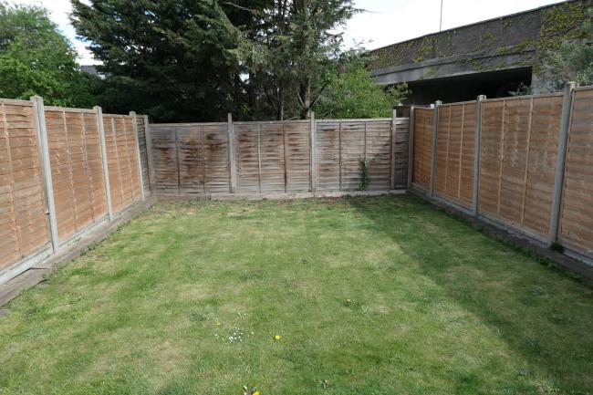 206 Queens Road, Wimbledon, London SW19 8LY
 3