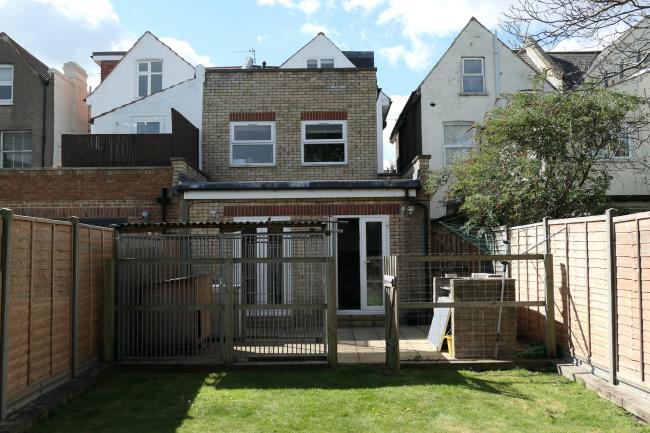 206 Queens Road, Wimbledon, London SW19 8LY
 3