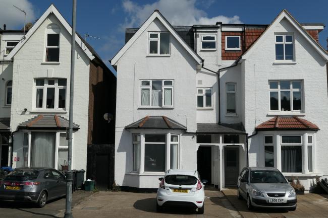 206 Queens Road, Wimbledon, London SW19 8LY
 3