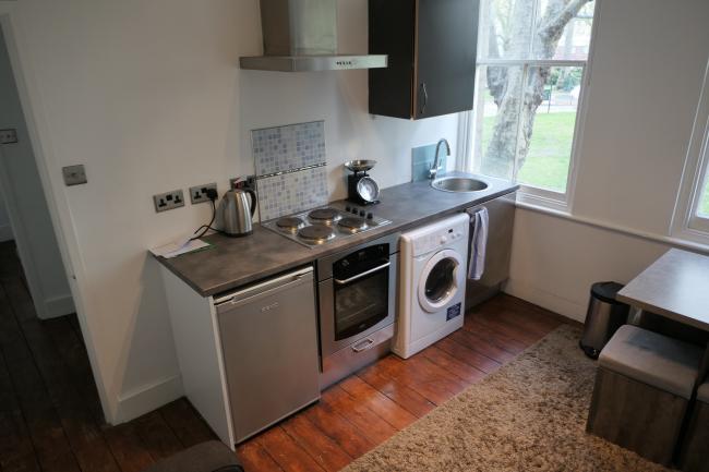 8 Bath House, Bath Terrace, Borough, London, SE1 6PU
 9