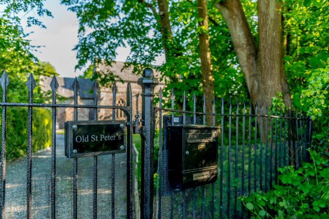 Old St Peter's, Peterstone, Wentlooge, Cardiff, Wales CF3 2TR
 6