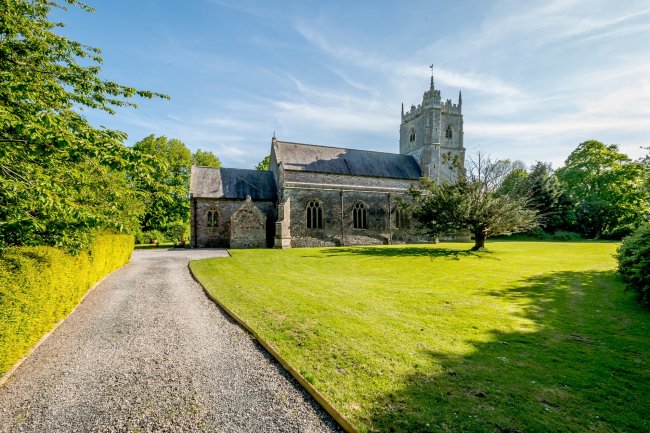 Old St Peter's, Peterstone, Wentlooge, Cardiff, Wales CF3 2TR
 6