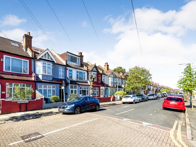 160A Links Road, Tooting, London SW17 9ES 
 1