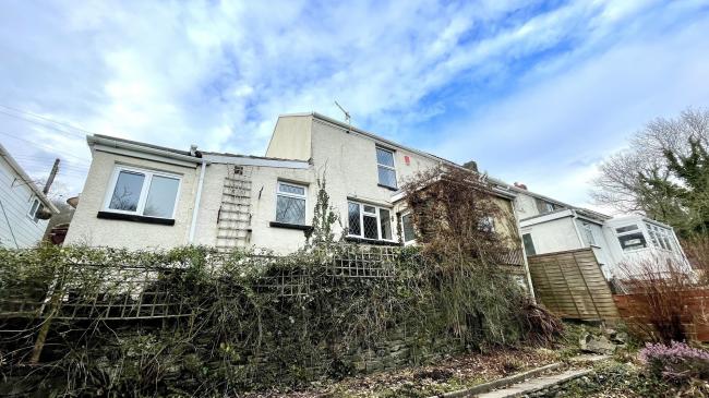 30 Ynysmeudwy Road, Pontardawe, Swansea, SA8 4QD
 7