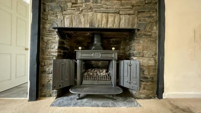 30 Ynysmeudwy Road, Pontardawe, Swansea, SA8 4QD
 7