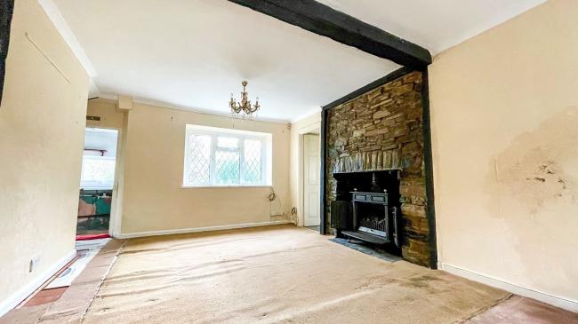 30 Ynysmeudwy Road, Pontardawe, Swansea, SA8 4QD
 7