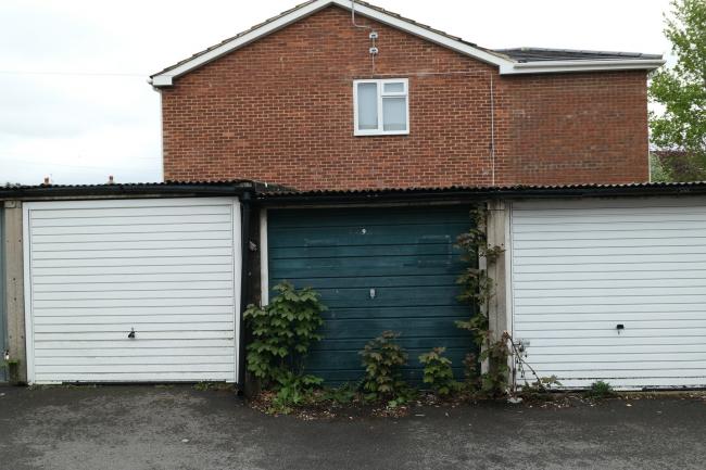 Garage 9, rear of 8-10 Bridge Road, Farnborough, Hampshire GU14 0HS
 6