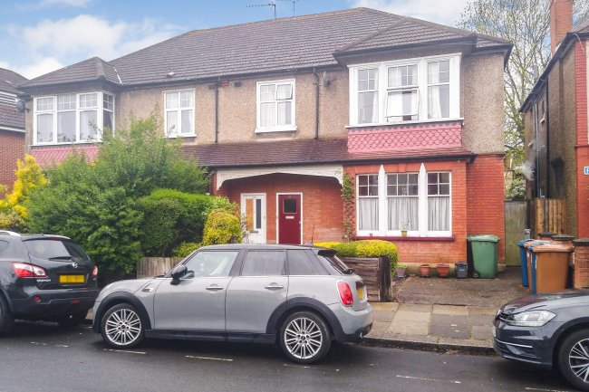 58A Radnor Road, Harrow, Middlesex, HA1 1SA 6