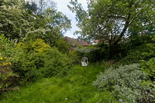 58A Radnor Road, Harrow, Middlesex, HA1 1SA 6