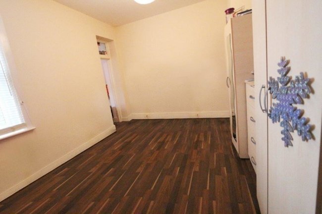 196 Whittington Road, London, N22 8YL 3