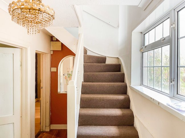 2 Mosul Way, Bromley, Kent BR2 8JL 7