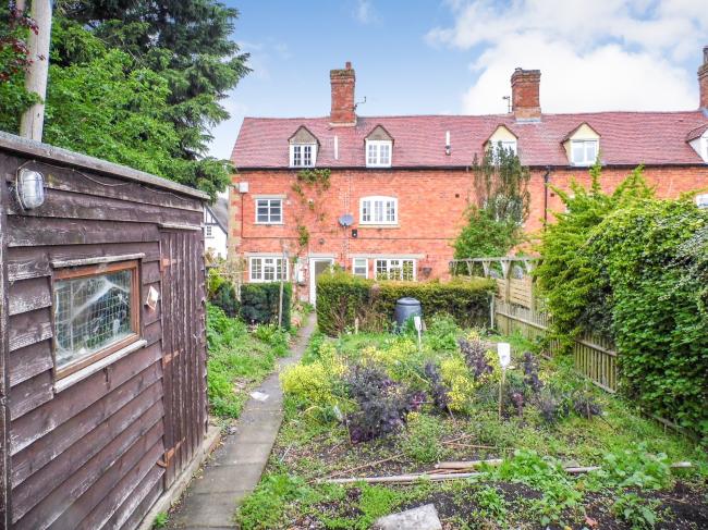 16 The Terrace, High Street, Mickleton, Chipping Campden, Gloucestershire GL55 6SL 7